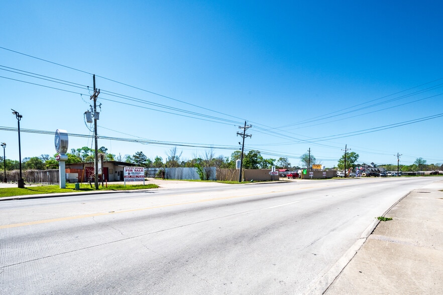 More Photos Of 20110 FM 1485 Rd, New Caney General Retail For Sale