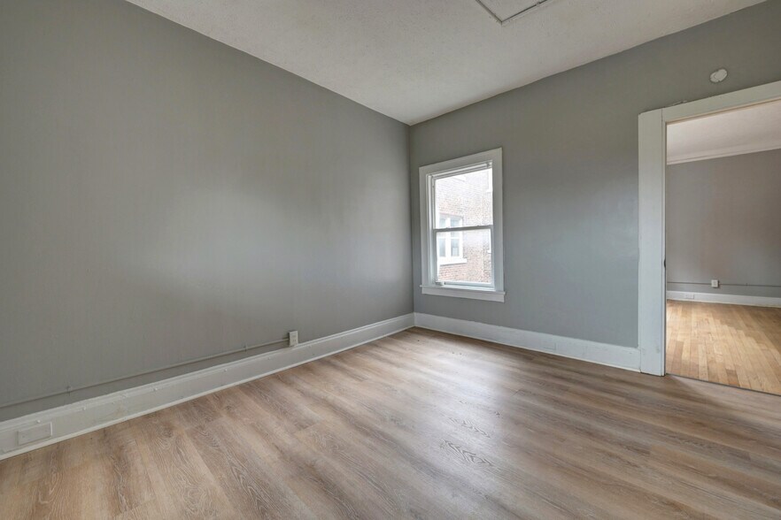 More Photos Of 14120 Superior Rd, Cleveland Multifamily For Sale