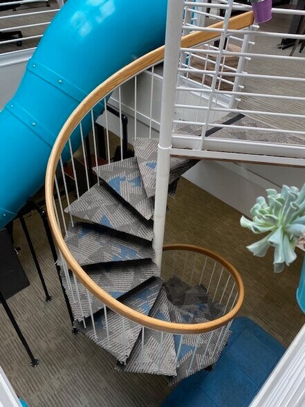 More Photos Of 101 Broadway, Oakland Office For Lease