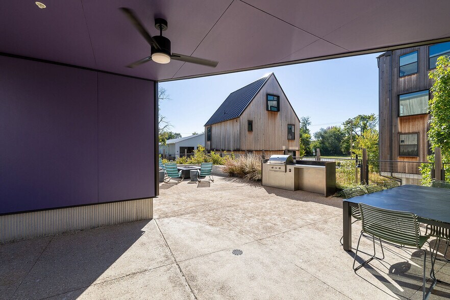 More Photos Of 337 SE 3rd St, Bentonville Apartments For Lease