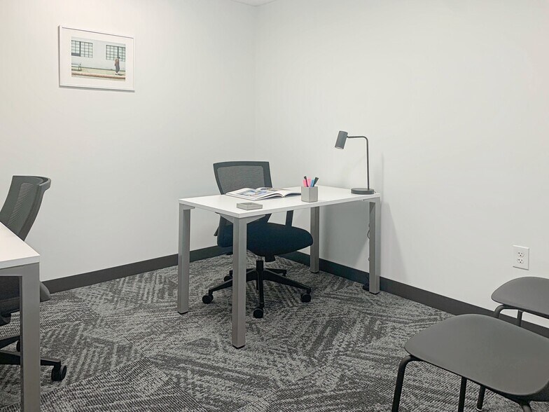More Photos Of 2323 W 5th Ave, Columbus Coworking Space