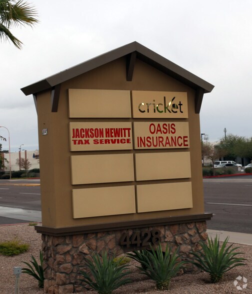 More Photos Of N 44th St @ E McDowell Rd, Phoenix Unknown For Lease