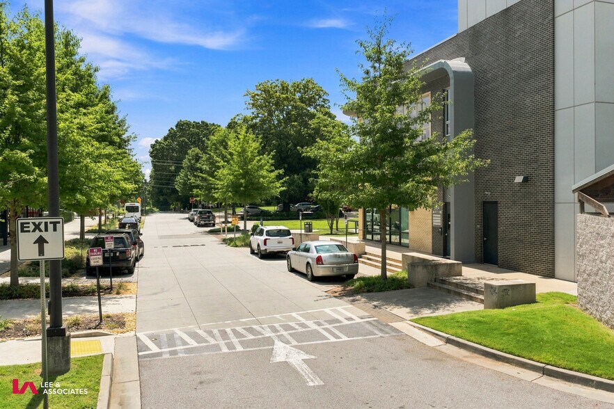 More Photos Of 1454 La France St NE, Atlanta Office Residential For Sale