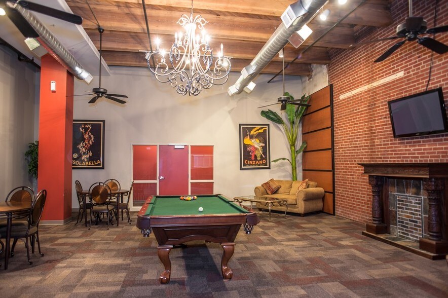 More Photos Of 1110 Washington Ave, Saint Louis Apartments For Lease