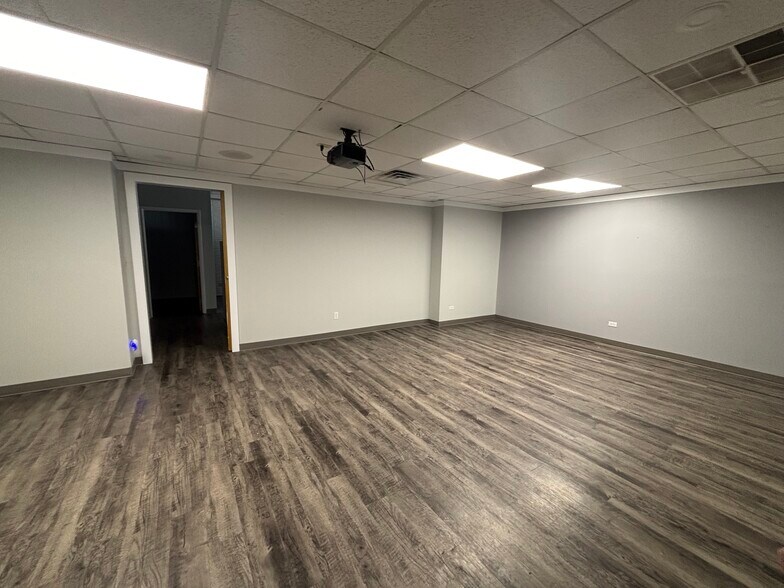 More Photos Of 101 Three Rivers N, Fort Wayne Apartments For Lease