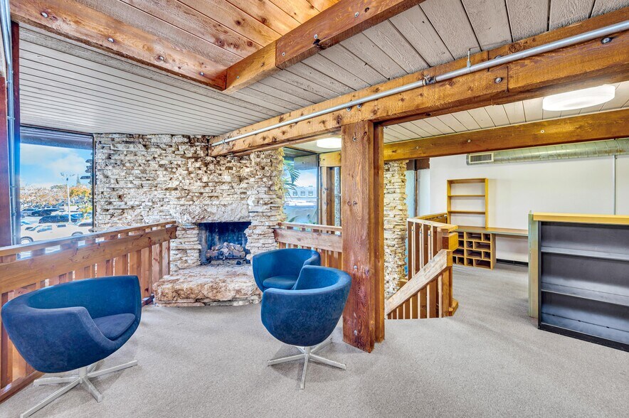 More Photos Of 3045 N Federal Hwy, Fort Lauderdale Loft Creative Space For Sale
