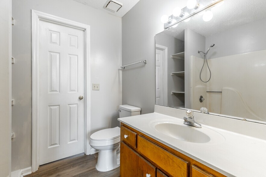 More Photos Of 14 Clara Dr, Ringgold Multifamily For Sale