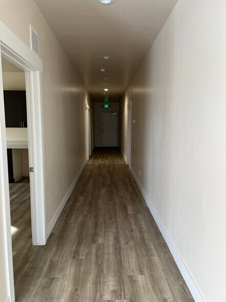 More Photos Of 3811 N Commerce Cir, Idaho Falls Light Manufacturing For Lease