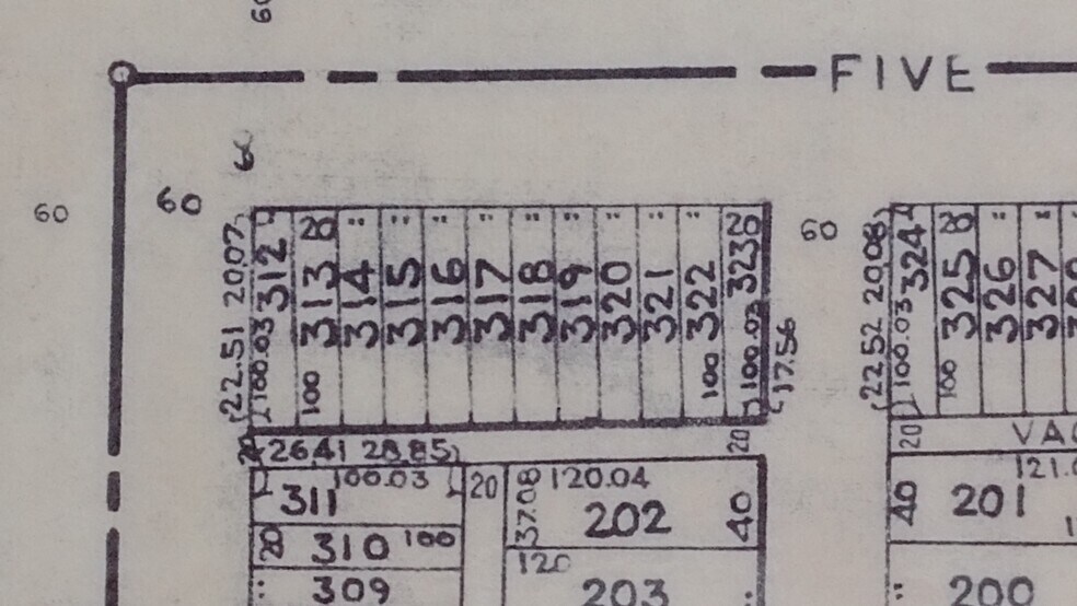 More Photos Of 27301-27309 5 Mile Rd, Redford Unknown For Lease