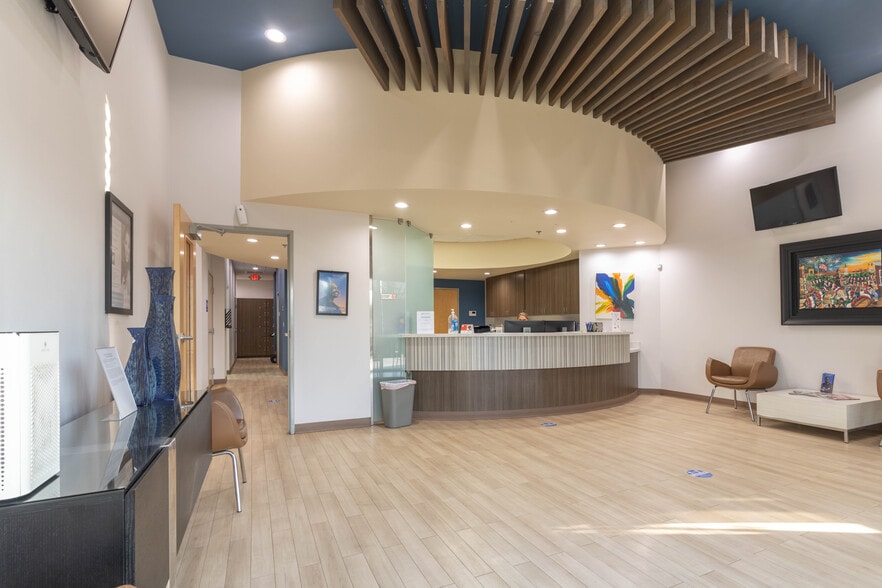 More Photos Of E Del Mar Blvd @ Winfield Pkwy, Laredo Unknown For Lease