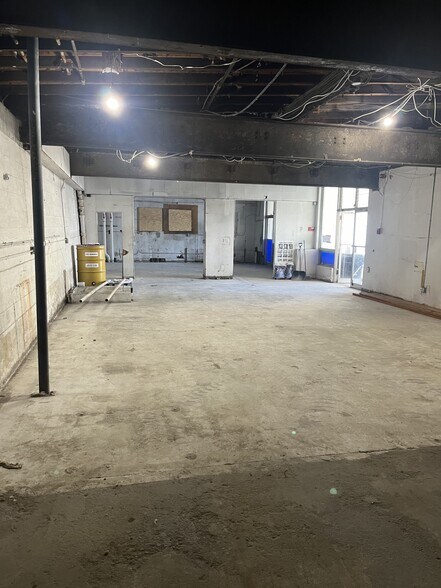 More Photos Of 200 E Main St, Mount Kisco Freestanding For Lease