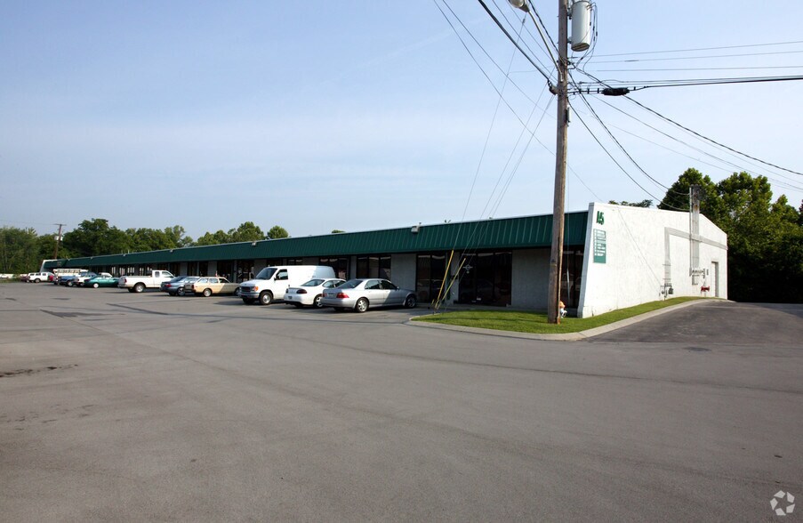 More Photos Of 118-122 Space Park Dr, Nashville Unknown For Lease
