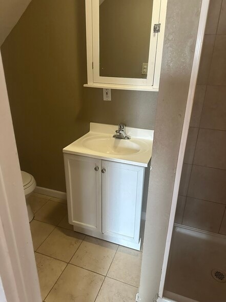 More Photos Of 150 W Stadium Dr, Stockton Apartments For Sale