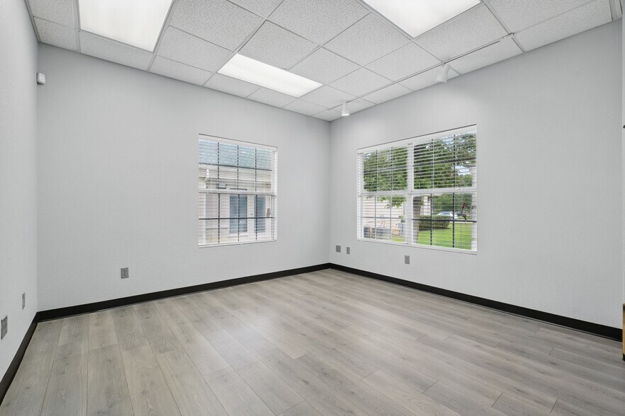 More Photos Of 5152 Village Creek Dr, Plano Office For Lease