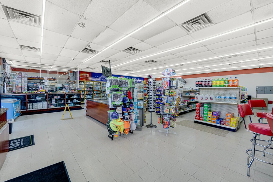 More Photos Of 4255 S Kirkwood Rd, Houston Storefront For Sale