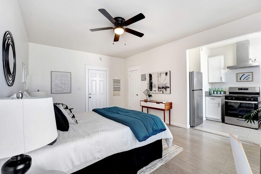 More Photos Of 2906 S San Pedro St, Los Angeles Apartments For Sale