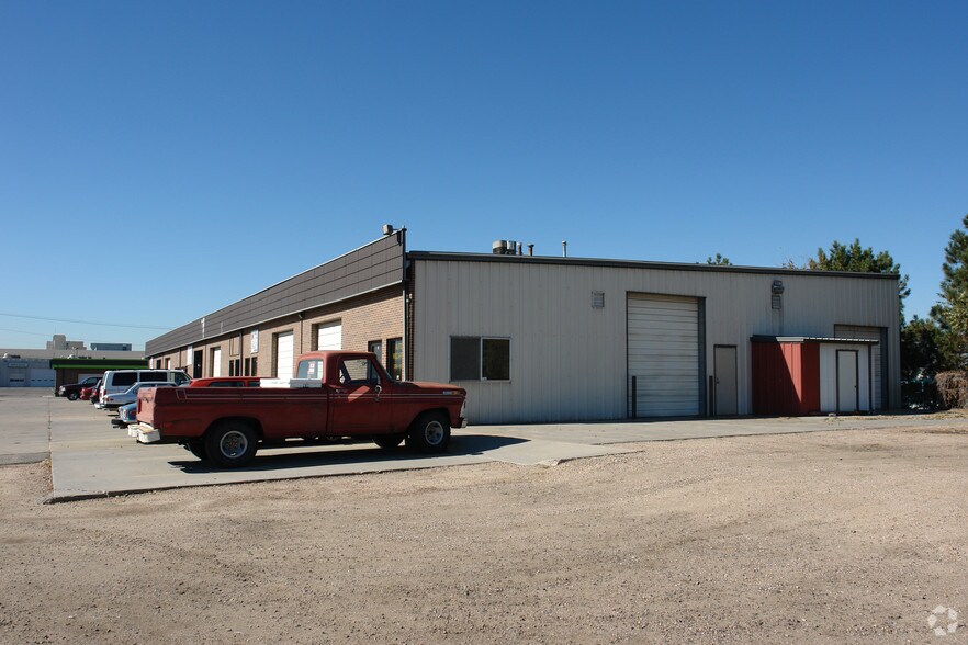 More Photos Of 5890 N Washington St, Denver Warehouse For Lease