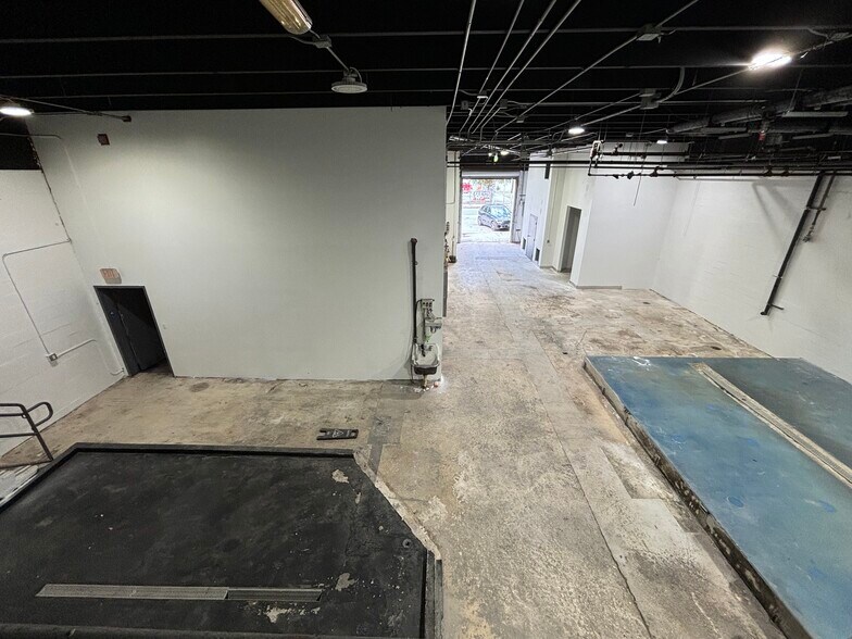 More Photos Of 120 NW 24th St, Miami Warehouse For Lease