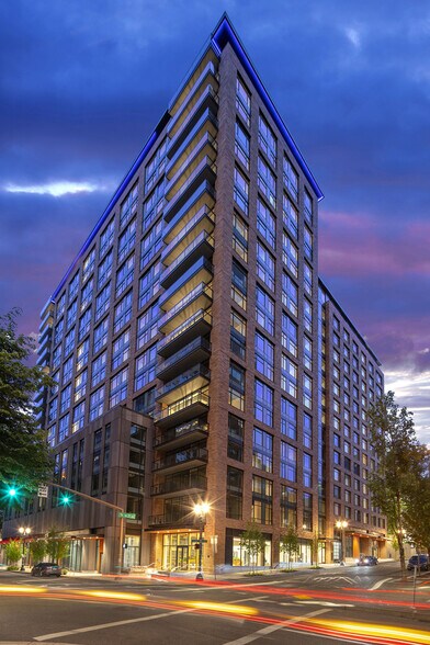 More Photos Of 140 SW Columbia St, Portland Apartments For Lease