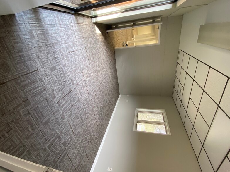 More Photos Of 3825 Leonardtown Rd, Waldorf Office For Lease