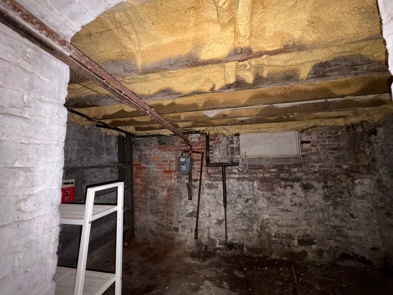 More Photos Of 2841 N Calvert St, Baltimore Apartments For Sale