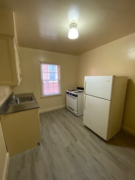 More Photos Of 1455 S 3rd St, Louisville Apartments For Sale
