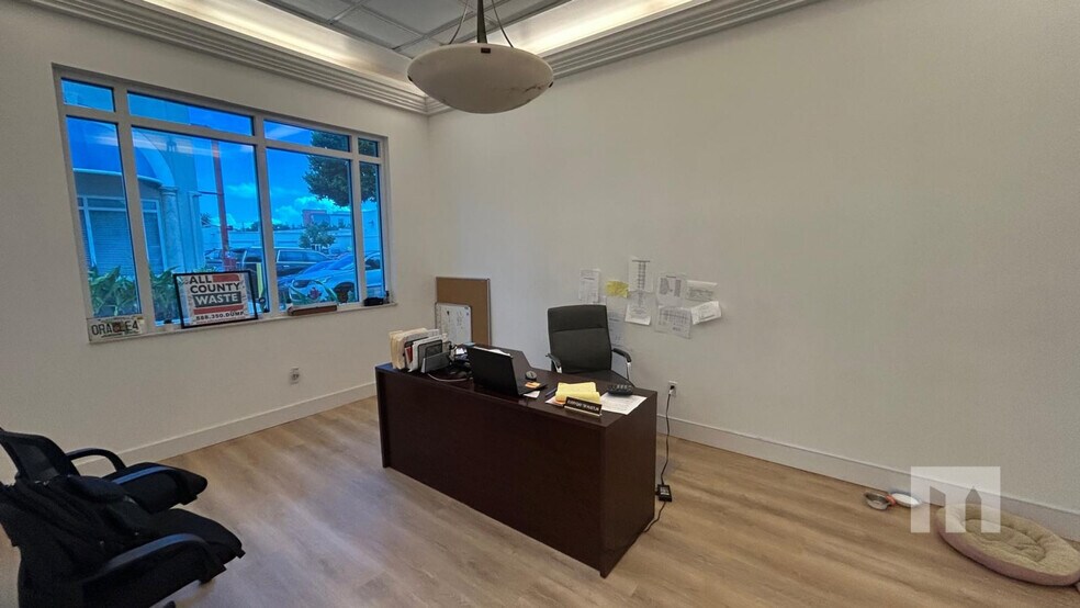 More Photos Of 2860 W State Road 84, Fort Lauderdale Office For Sale