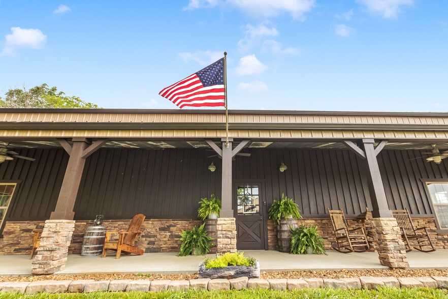 More Photos Of 1049 Oregon Rd, Lascassas Specialty For Sale