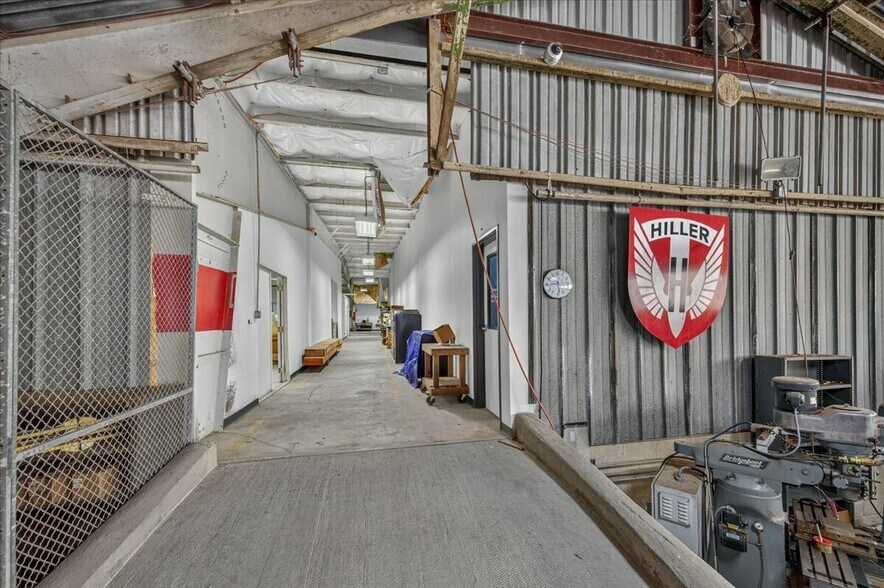 More Photos Of 925 M St, Firebaugh Manufacturing For Sale