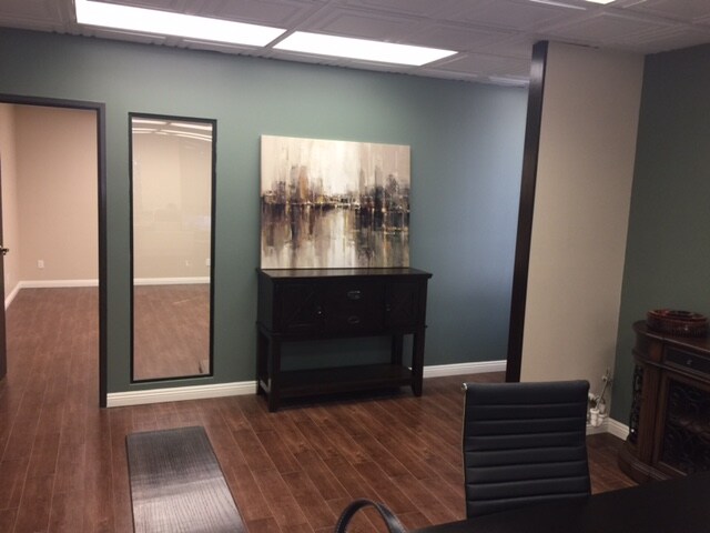 More Photos Of 100 S Citrus Ave, Covina Office For Sale