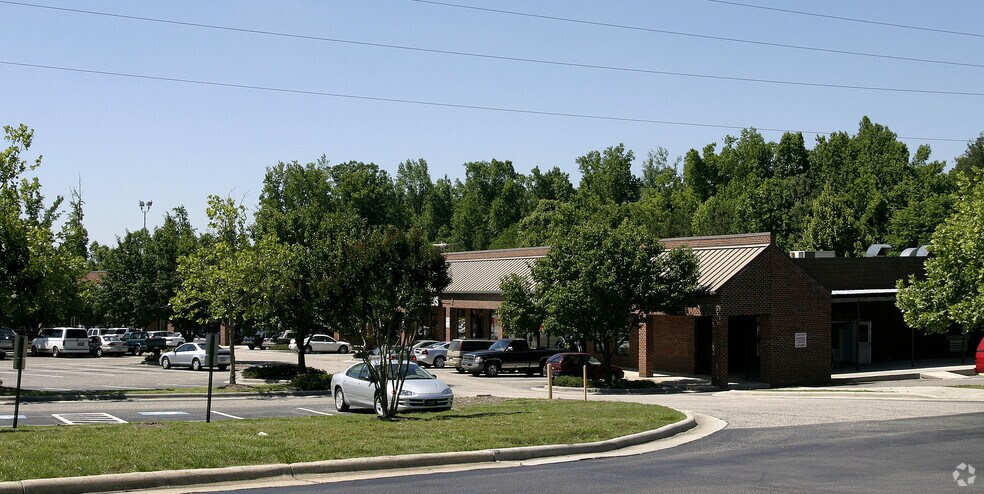 More Photos Of 7106 US 64 Hwy E, Knightdale Unknown For Lease