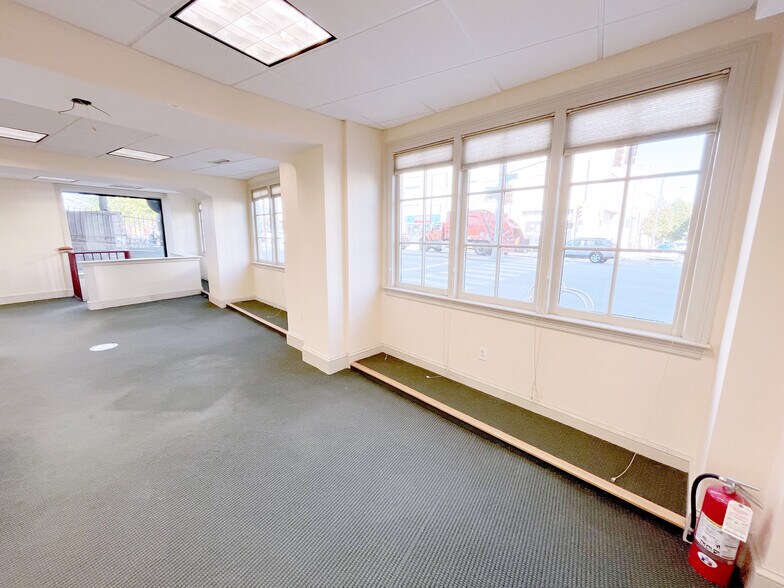 More Photos Of 1812 Massachusetts Ave, Cambridge Storefront Retail Office For Sale