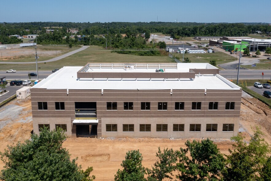 More Photos Of 820 N. Mount Juliet, Mount Juliet Office For Lease