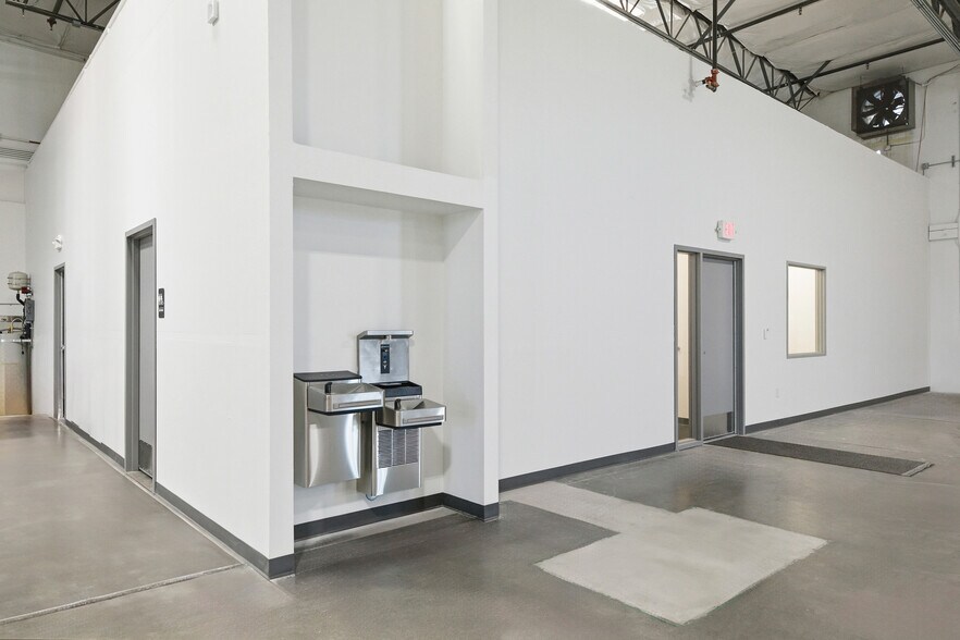 More Photos Of 120 Greg St, Sparks Unknown For Lease