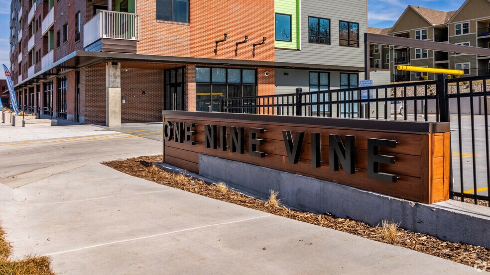 More Photos Of 1901 Vine St, Kansas City Multifamily For Sale