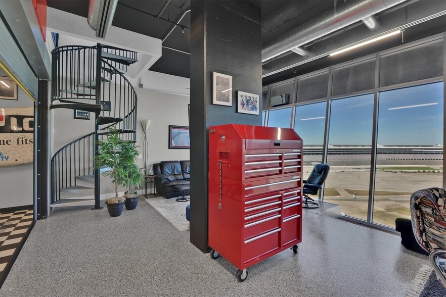 More Photos Of 3575 Lone Star Cir, Fort Worth Apartments For Sale