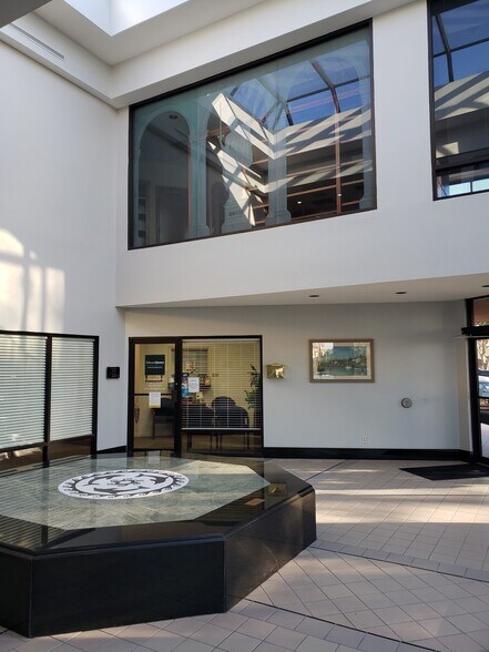 More Photos Of 815 S Washington Ave, Titusville Medical For Lease