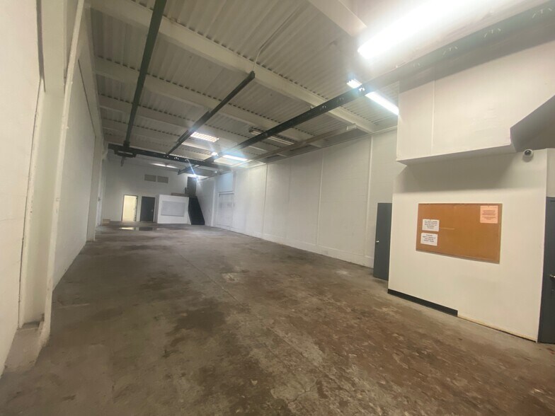 More Photos Of 117 14th St, Brooklyn Manufacturing For Sale