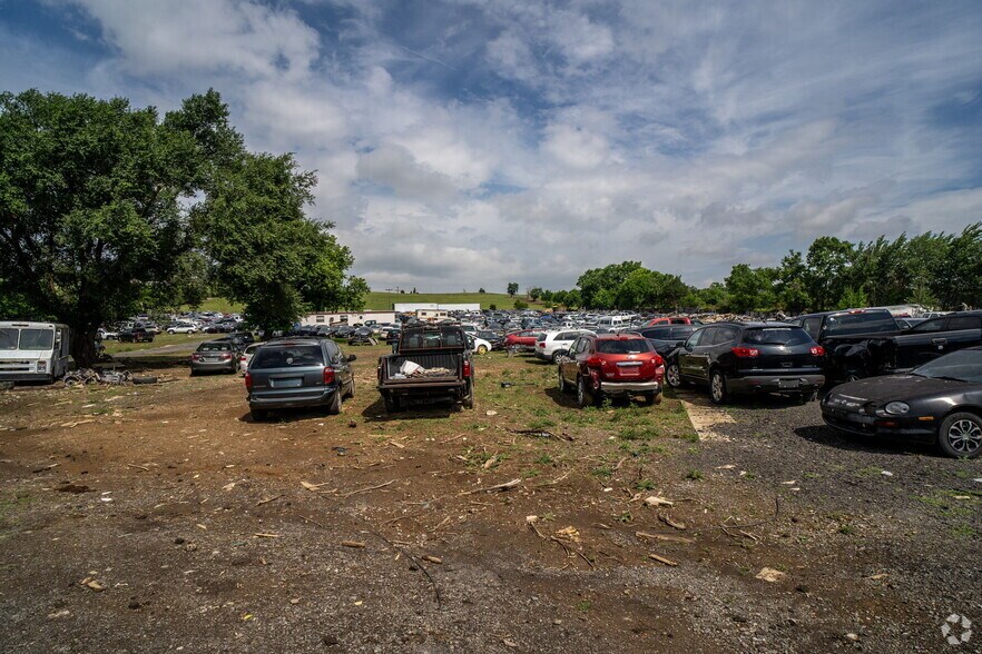 More Photos Of 16209 N Valley Pike, New Market Auto Salvage Facility For Sale