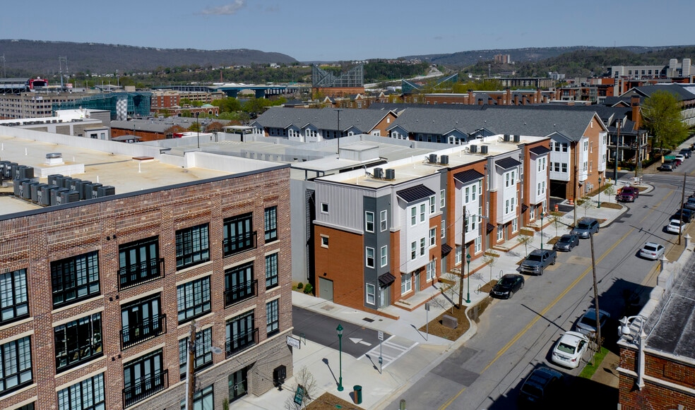 More Photos Of 355 Walnut St, Chattanooga Apartments For Lease