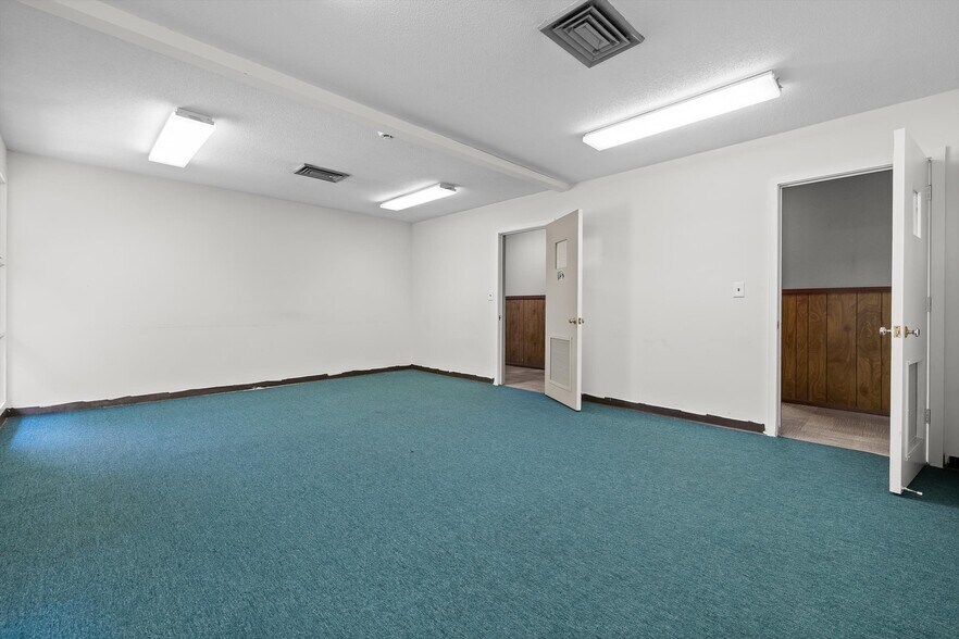 More Photos Of 4300 James Ln, Chattanooga Specialty For Sale