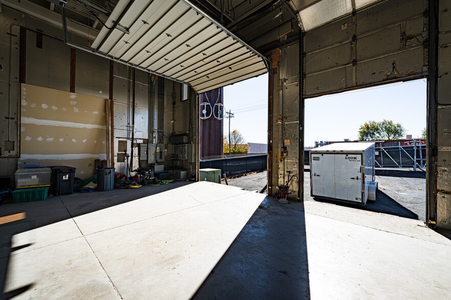 More Photos Of 1270 S Lipan St, Denver Manufacturing For Sale