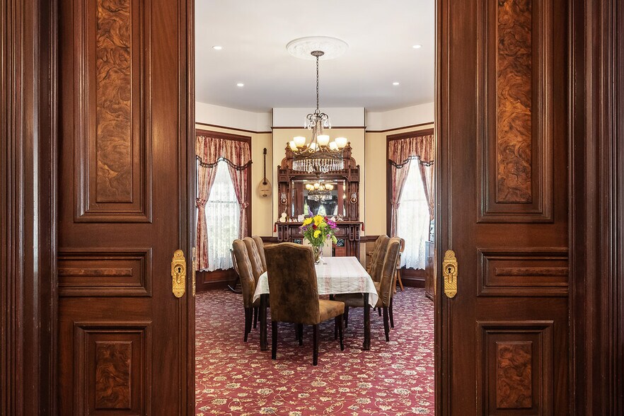 More Photos Of 333 G St, San Rafael Apartments For Sale