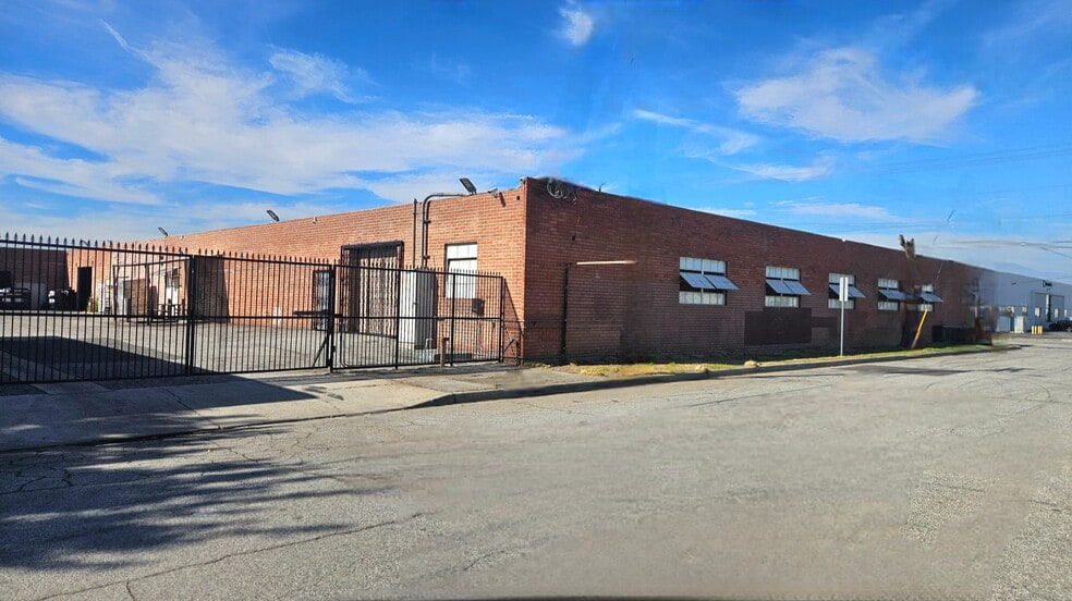 More Photos Of 7142-7148 Condor Ave, Commerce Warehouse For Lease
