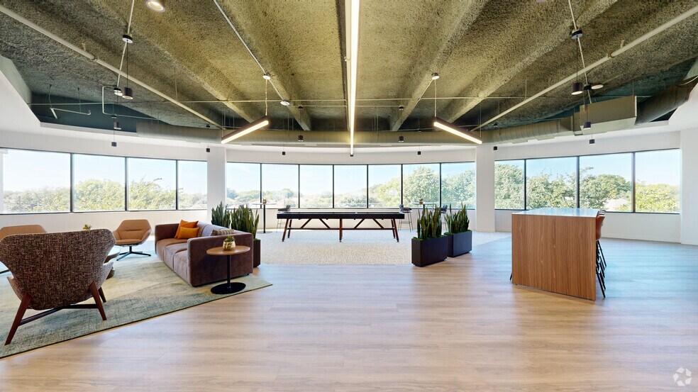 Primary Photo Of 1801 Alma Dr, Plano Office For Lease
