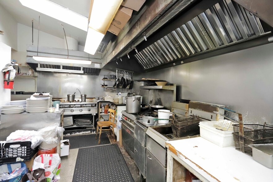 More Photos Of 116 Sconticut Neck Rd, Fairhaven Industrial For Sale