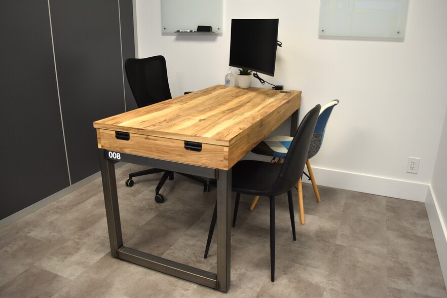 More Photos Of 95 King St E, Toronto Office For Sale