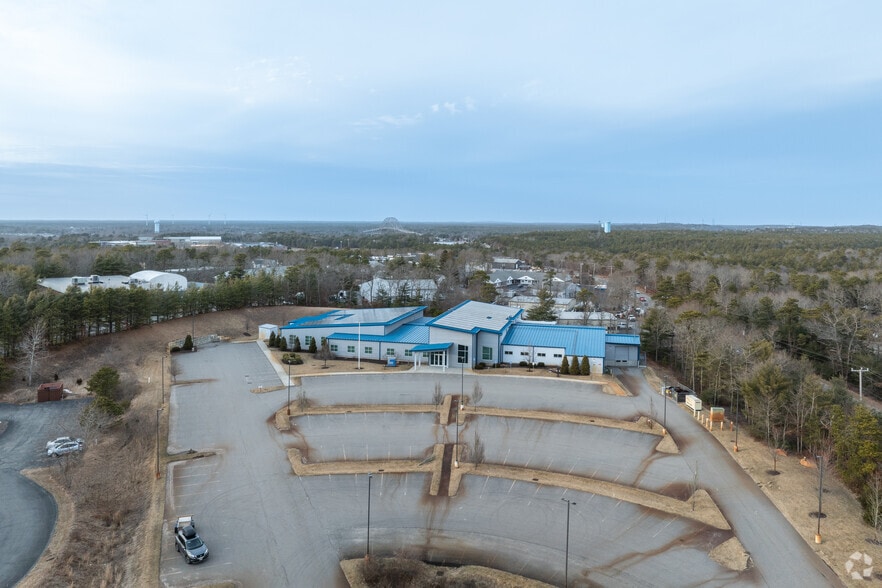 More Photos Of 7 Technology Park Dr, Bourne Office For Lease