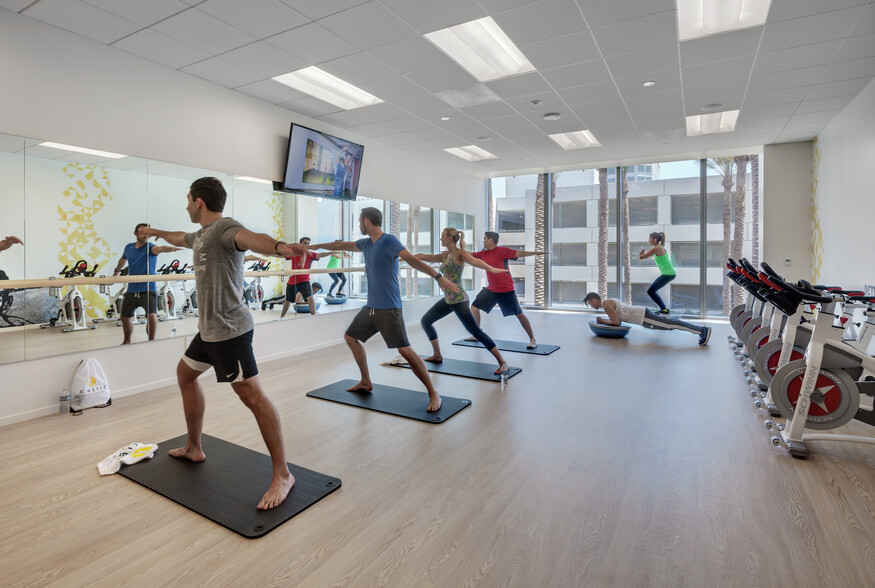 More Photos Of 200 Spectrum Center Dr, Irvine Office For Lease