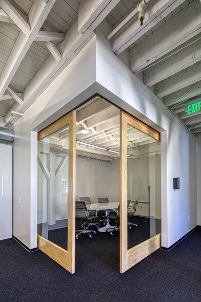 More Photos Of 570 10th St, Oakland Office For Lease